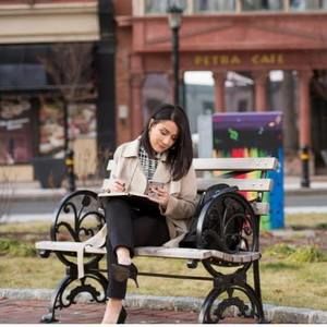 Meet your Posher, Sheila